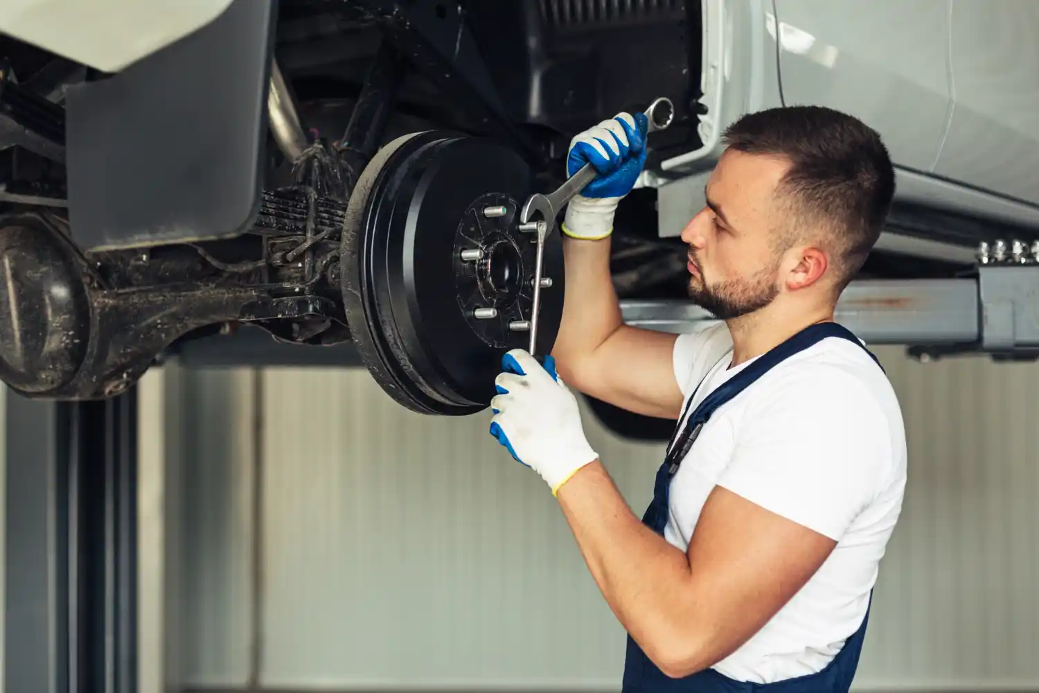 brake-pad-replacement-plymouth