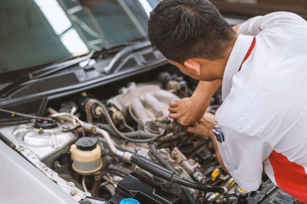 engine Vacuum Leak